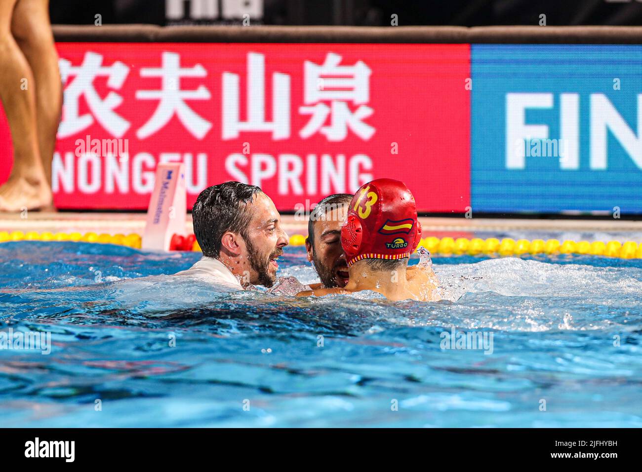 BUDAPEST, HONGRIE - 3 JUILLET : le gardien de but Eduardo Lorrio d'Espagne célèbre après avoir remporté le match lors des Championnats du monde de la FINA Budapest 2022 - finale de water-polo masculin entre l'Italie et l'Espagne au complexe de natation Alfred Hajos sur 3 juillet 2022 à Budapest, Hongrie (photo d'Albert Ten Hove/Orange Pictures) Banque D'Images