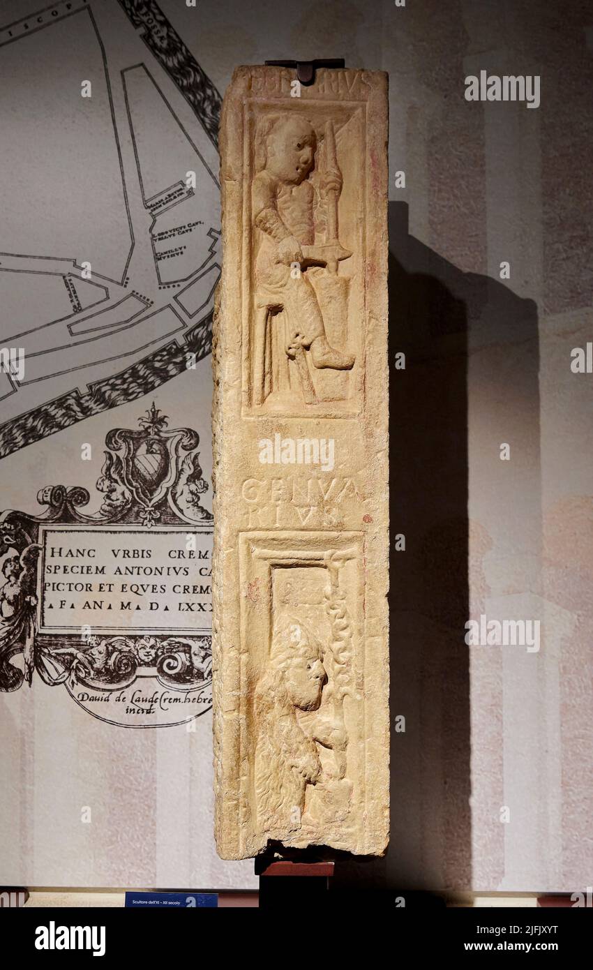 Mesi di Gennaio e Febbraio - frammento di fregio - XI-XII secolo - Cremona, Italia, Museo Diocesano Banque D'Images
