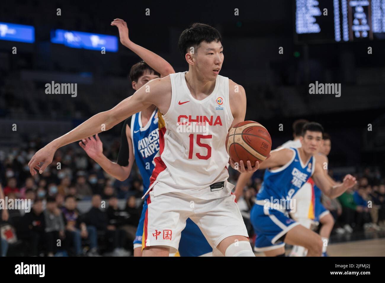 Melbourne, Australie. 04th juillet 2022. Qi Zhou de l'équipe de basket-ball de Chine en action pendant la coupe du monde FIBA 2023 qualificatifs Groupe B jeu de la fenêtre 3 entre le Taipei chinois et la Chine tenu à John Cain Arena. Note finale Chine 97:56 Taipei chinois. (Photo par Luis Veniegra/SOPA Images/Sipa USA) crédit: SIPA USA/Alay Live News Banque D'Images