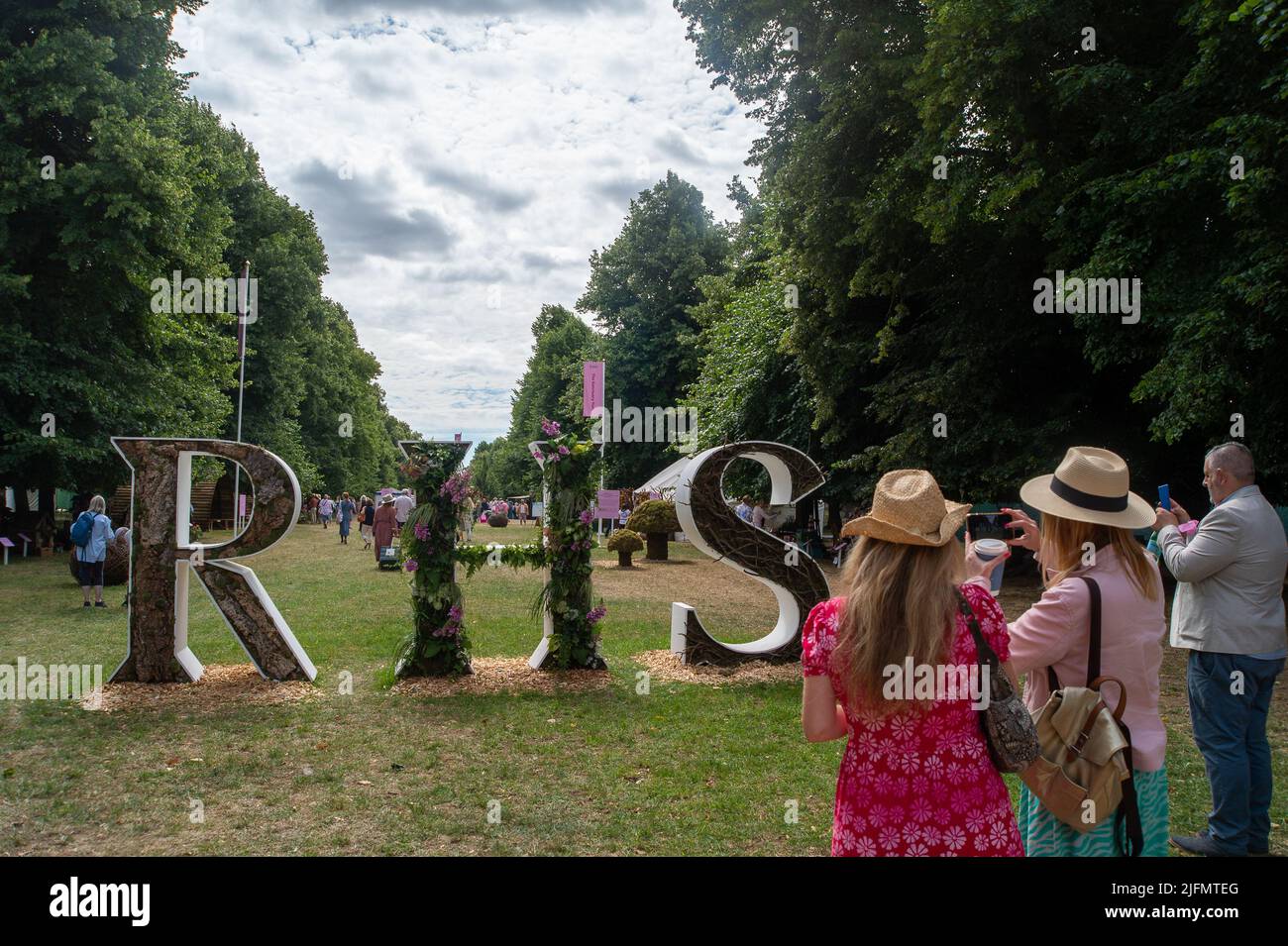 East Molesey, Surrey, Royaume-Uni. 4th juillet 2022. Expositions colorées au RHS Hampton court Palace Garden Festival. Crédit : Maureen McLean/Alay Live News Banque D'Images