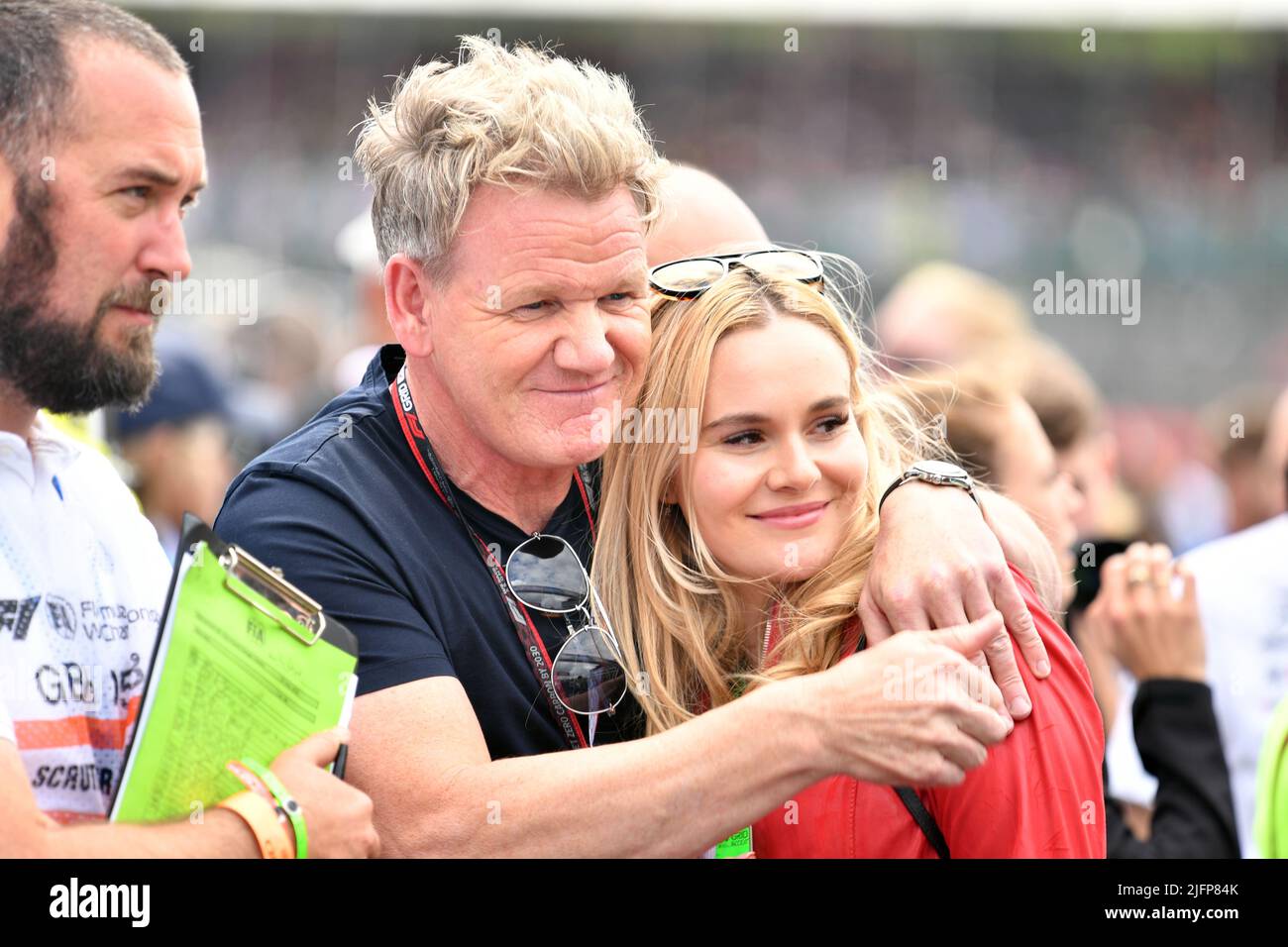 Silverstone, Royaume-Uni. 03rd juillet 2022. SILVERSTONE, Angleterre, 02. JUILLET 2022; Gordon Ramsay - Gordon James Ramsay OBE est un chef, restaurateur, personnalité de la télévision et écrivain britannique avec la femme Holly . Crédit: SPP Sport presse photo. /Alamy Live News Banque D'Images
