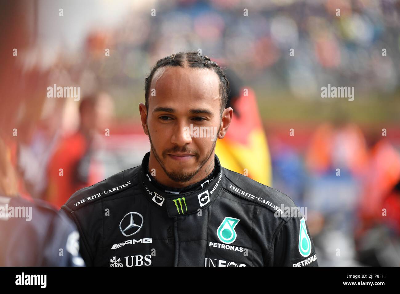 Silverstone, Royaume-Uni. 03rd juillet 2022. SILVERSTONE, Angleterre, 02. JUILLET 2022; #44, Lewis HAMILTON, GBR, Mercedes AMG F1 Team, Mercedes-AMG F1 W13 E Performance après la course, Silverstone course - Formel 1 Grosser Preis von England, 02. JUILLET 2022 - image, photo et Copyright © Anthony STANLEY/ATP images (STANLEY Anthony/ATP/SPP) crédit: SPP Sport Press photo. /Alamy Live News Banque D'Images