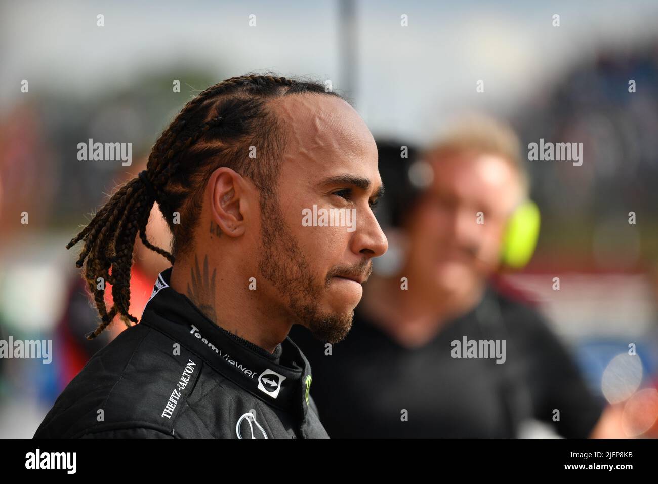 Silverstone, Royaume-Uni. 03rd juillet 2022. SILVERSTONE, Angleterre, 02. JUILLET 2022; #44, Lewis HAMILTON, GBR, Mercedes AMG F1 Team, Mercedes-AMG F1 W13 E Performance après la course, Silverstone course - Formel 1 Grosser Preis von England, 02. JUILLET 2022 - image, photo et Copyright © Anthony STANLEY/ATP images (STANLEY Anthony/ATP/SPP) crédit: SPP Sport Press photo. /Alamy Live News Banque D'Images