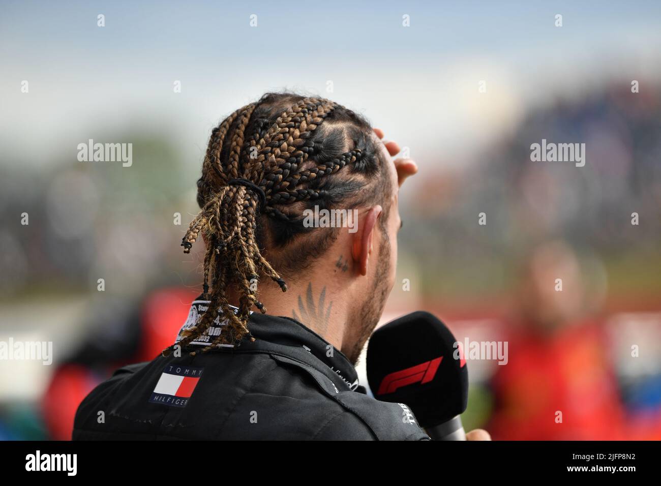 Silverstone, Royaume-Uni. 03rd juillet 2022. SILVERSTONE, Angleterre, 02. JUILLET 2022; #44, Lewis HAMILTON, GBR, Mercedes AMG F1 Team, Mercedes-AMG F1 W13 E Performance après la course, Silverstone course - Formel 1 Grosser Preis von England, 02. JUILLET 2022 - image, photo et Copyright © Anthony STANLEY/ATP images (STANLEY Anthony/ATP/SPP) crédit: SPP Sport Press photo. /Alamy Live News Banque D'Images