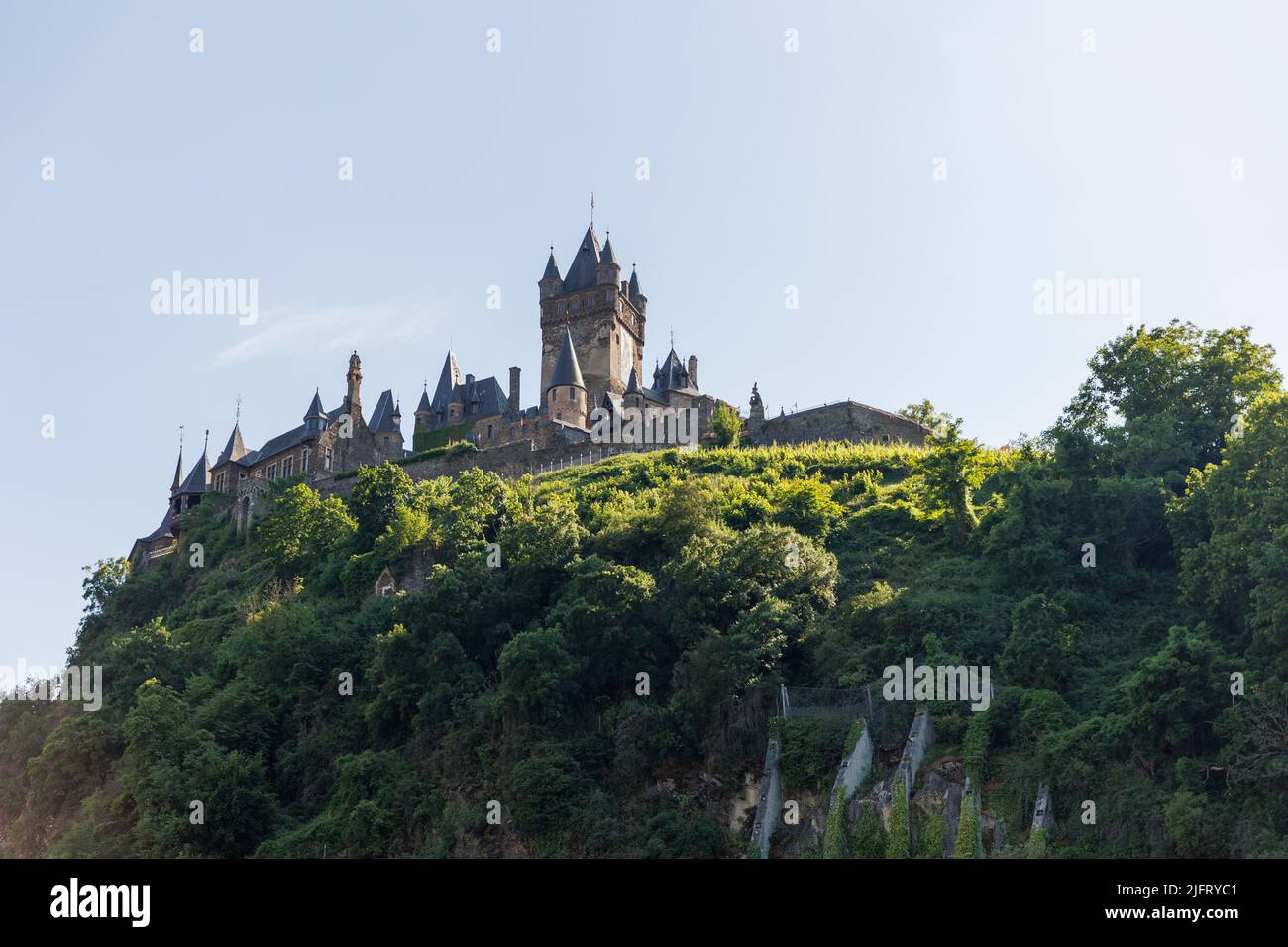 Cochem, une ville allemande sur la rivière Mosel dans le district de Cochem-Zell, Rhénanie-Palatinat, Allemagne. La ville a un château et des bâtiments à colombages. Banque D'Images