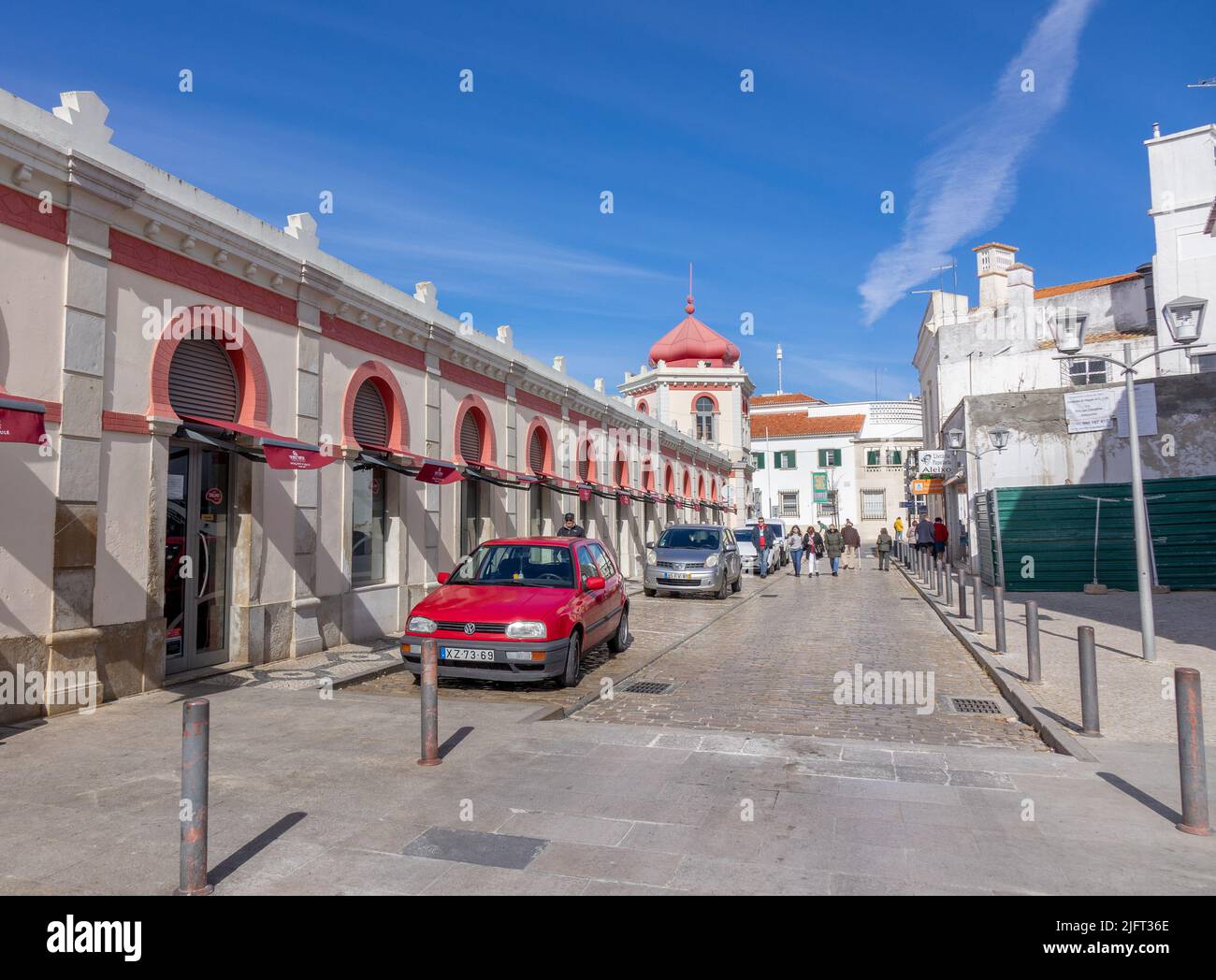 Marché municipal de Loule d'inspiration arabe (Mercado), bâtiment dans le centre-ville de Loule Portugal Banque D'Images
