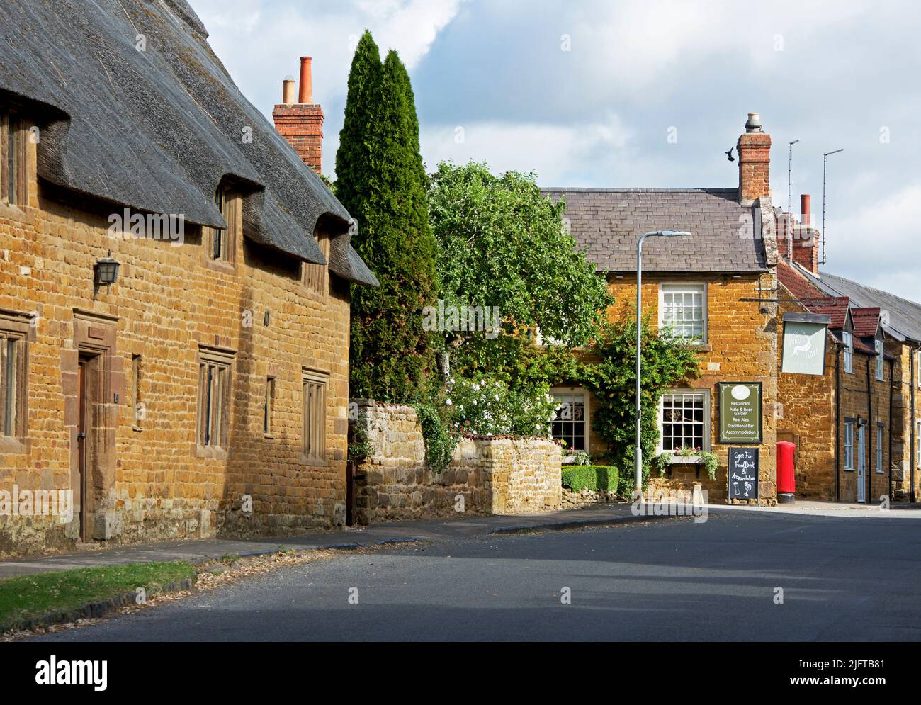 Le village de Lyddington, Rutland, Angleterre Royaume-Uni Banque D'Images