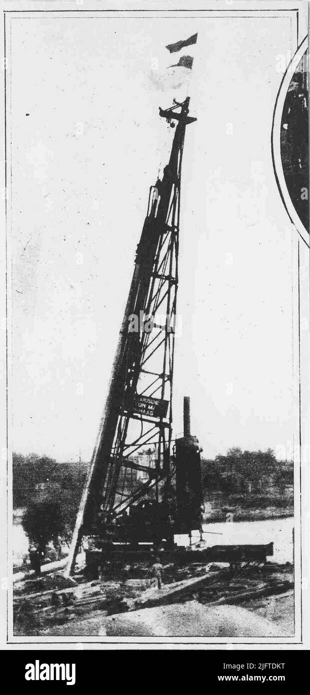 La première pile entre dans le terrain pour tester la taxe sur le Nieuwe Waalbrug. Banque D'Images