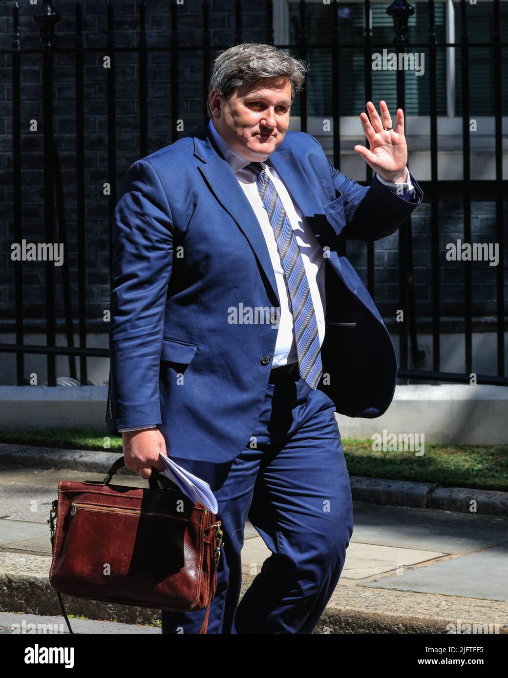 Londres, Royaume-Uni. 05th juillet 2022. Kit Malthouse, député, ministre d'État (ministre de la criminalité et de la police). Les ministres assistent à la réunion hebdomadaire du Cabinet à Downing Street, Westminster, ce matin. Credit: Imagetraceur/Alamy Live News Banque D'Images