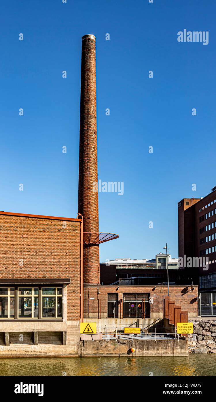 La centrale thermique et électrique Helen Ltd à Salmisaari, Helsinki, en Finlande. Banque D'Images