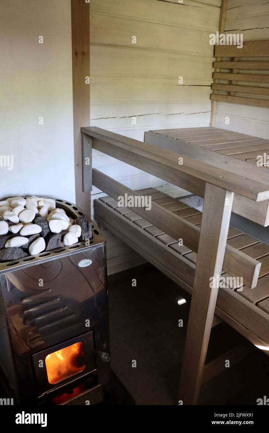 Bain-sauna finlandais prêt pour les baigneurs à Uukuniemi, dans l'est de la Finlande Banque D'Images