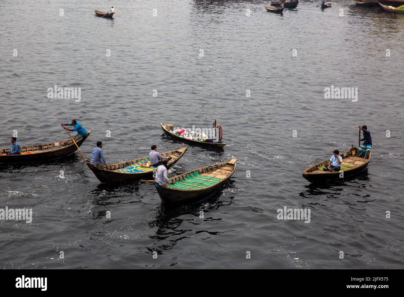 Bateau à passagers sur le fleuve buriganga, Dhaka, Bangladesh. Banque D'Images