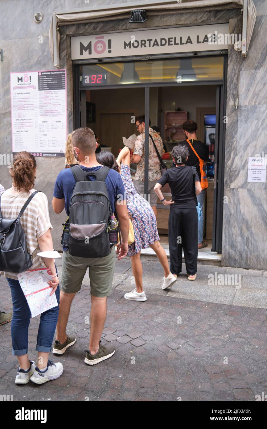 Mo mortadella lab Banque de photographies et d’images à haute résolution Alamy