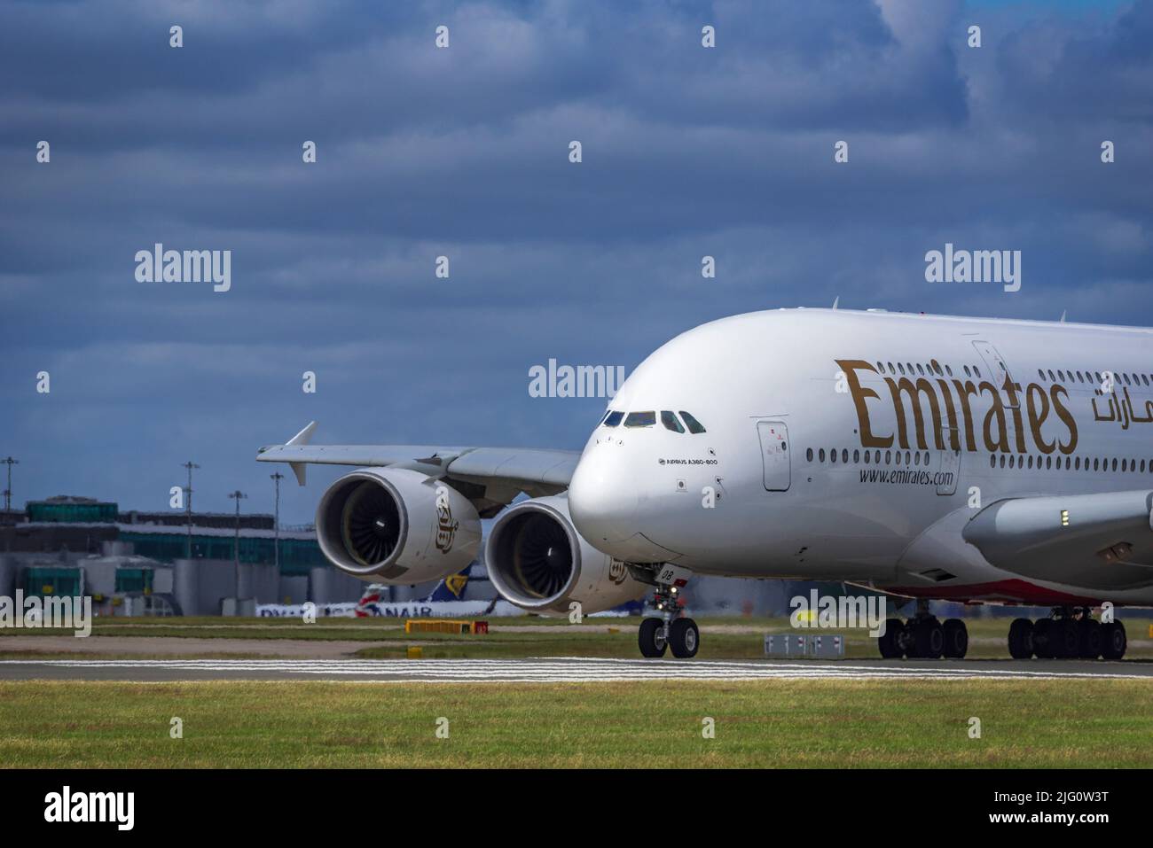 Emirates A380-800 avion de ligne à l'aéroport de manchester. Banque D'Images