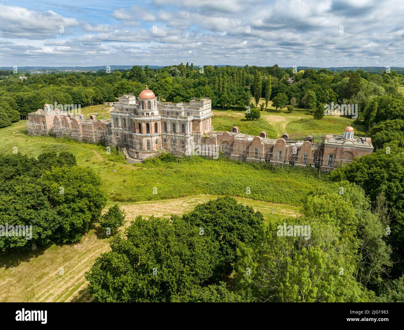 Hamilton Palace près d'Uckfield, East Sussex, propriété appartenant au propriétaire et au baron de propriété Nicholas Van Hoogstraten. Maison de Sussex abandonnée. Banque D'Images