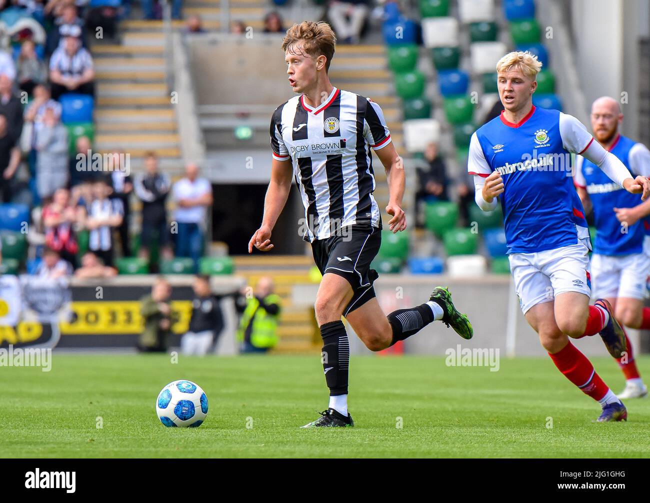 Linfield vs St Mirren, samedi 2nd juillet 2022, Windsor Park, Belfast Banque D'Images