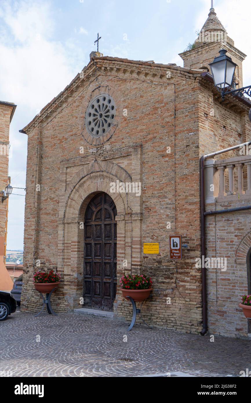 Piazza G.Marconi, Eglise de San Rocco, Francavilla d’ETE, Marche, Italie, Europe Banque D'Images