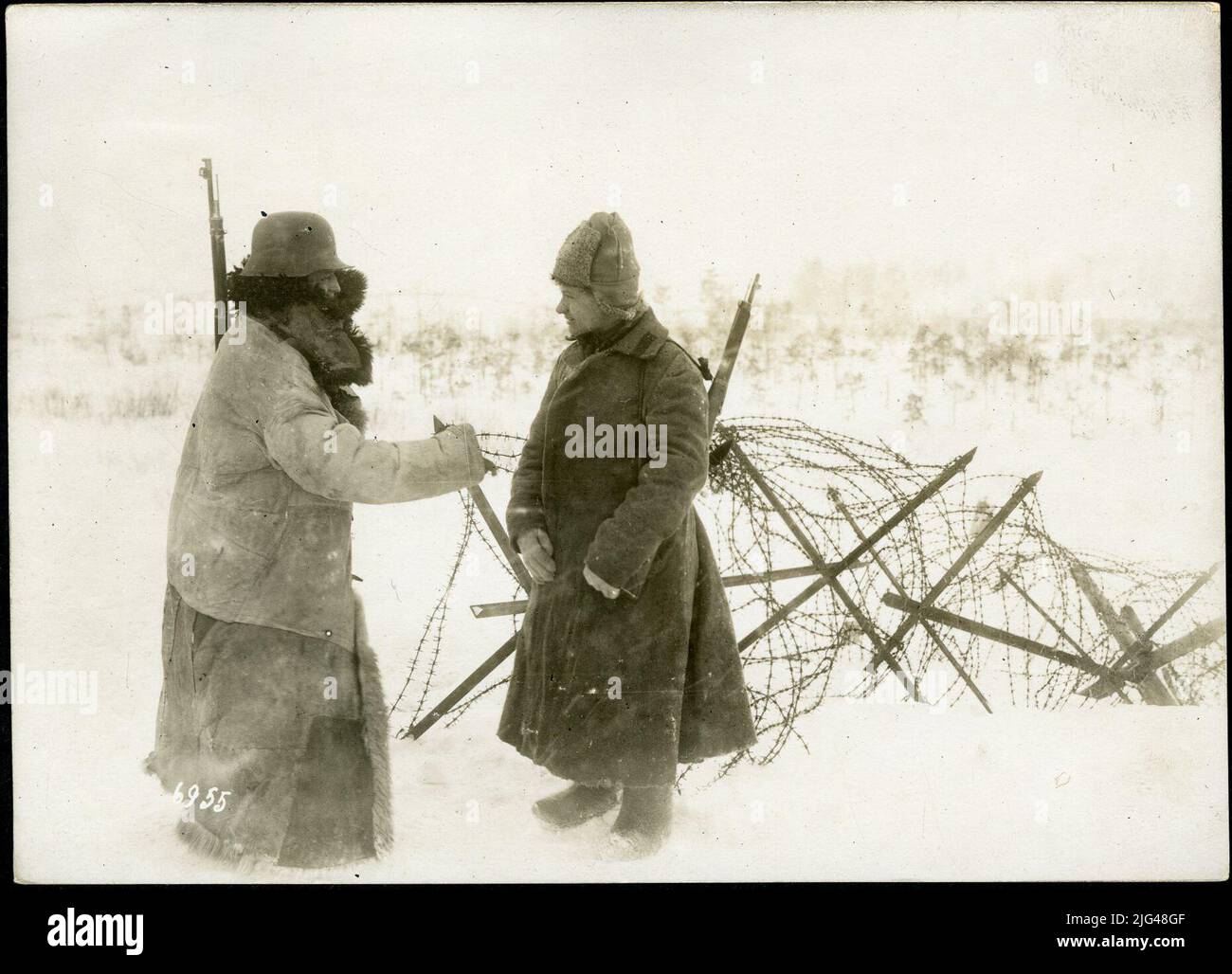Entre les positions en face de Dünaburg. Poste allemand et russe dans la zone neutre sur la ligne de chemin de fer Wilna-Dünaburg. (148) Banque D'Images