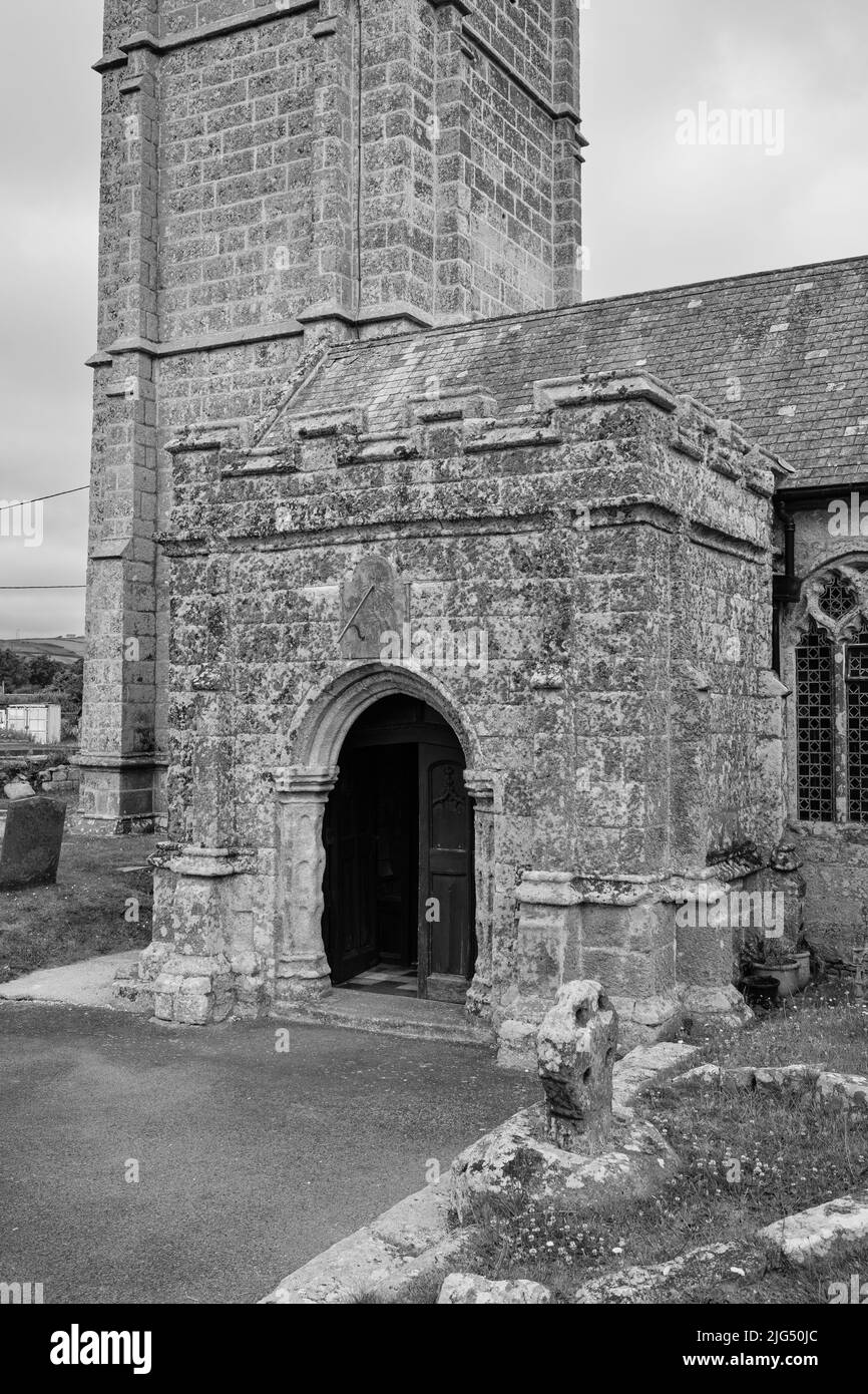 Vue sur l'église paroissiale de St Breaca à Breage, Helston, Cornouailles Banque D'Images