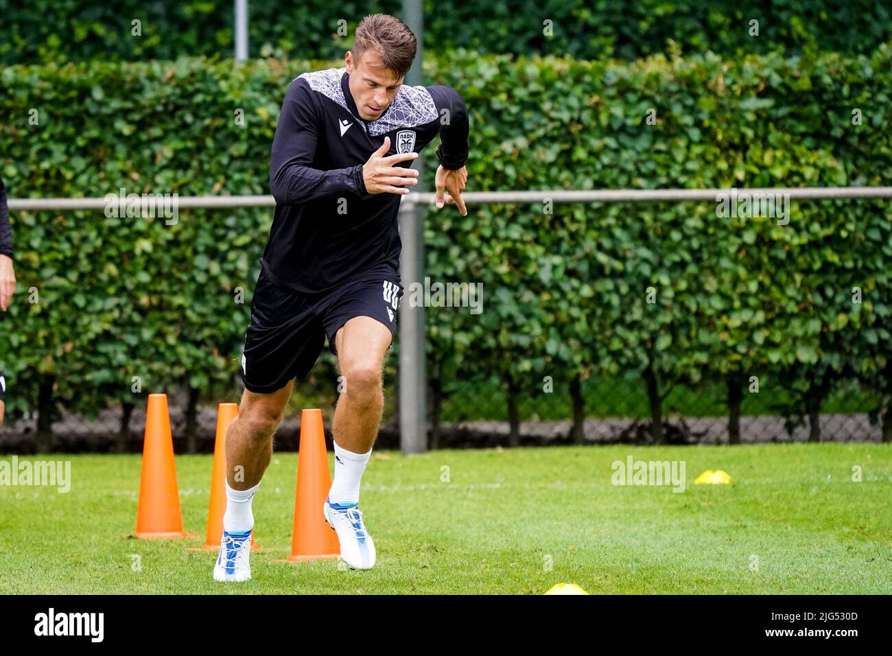 WENUM-WIESEL, PAYS-BAS - JUILLET 7 : Stefan Schwab de PAOK Saloniki lors d'une session de formation de PAOK Saloniki au Sportpark Wiesel sur 7 juillet 2022 à Wenum-Wiesel, pays-Bas (photo de Jeroen Meuwsen/Orange Pictures) Banque D'Images