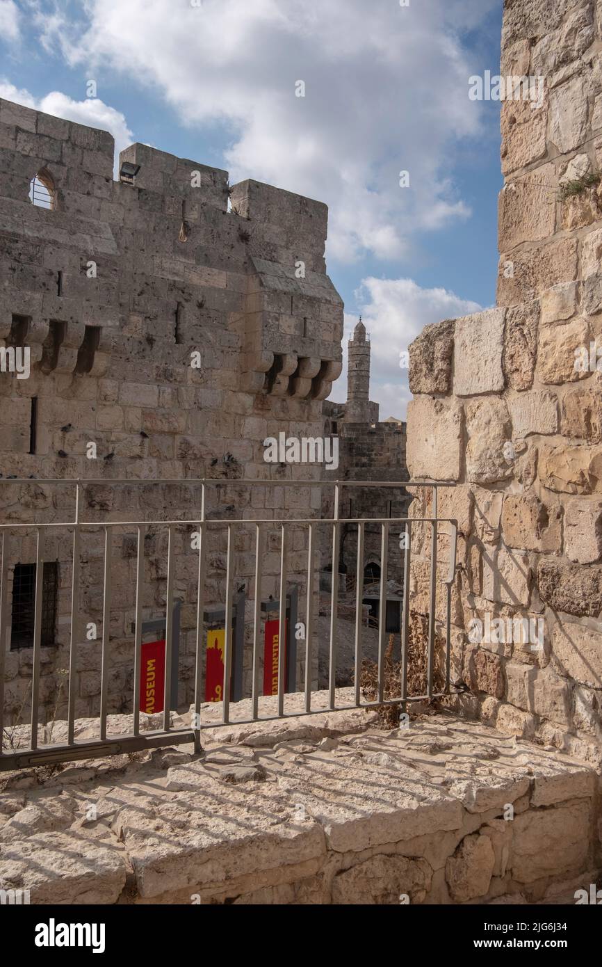 Tour du roi David. Visite de la passerelle des remparts de la vieille ville de Jérusalem Banque D'Images