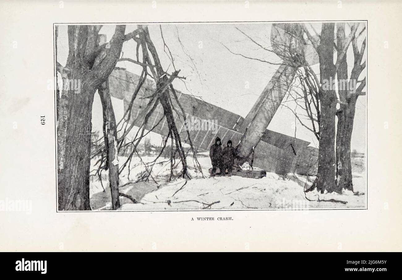 A Winter Crash from the book ' Aviation in Canada, 1917-1918 ' by Alan Sullivan, Date de publication 1919 Éditeur Toronto, CAN., imprimé par Rous & Mann Limited Banque D'Images