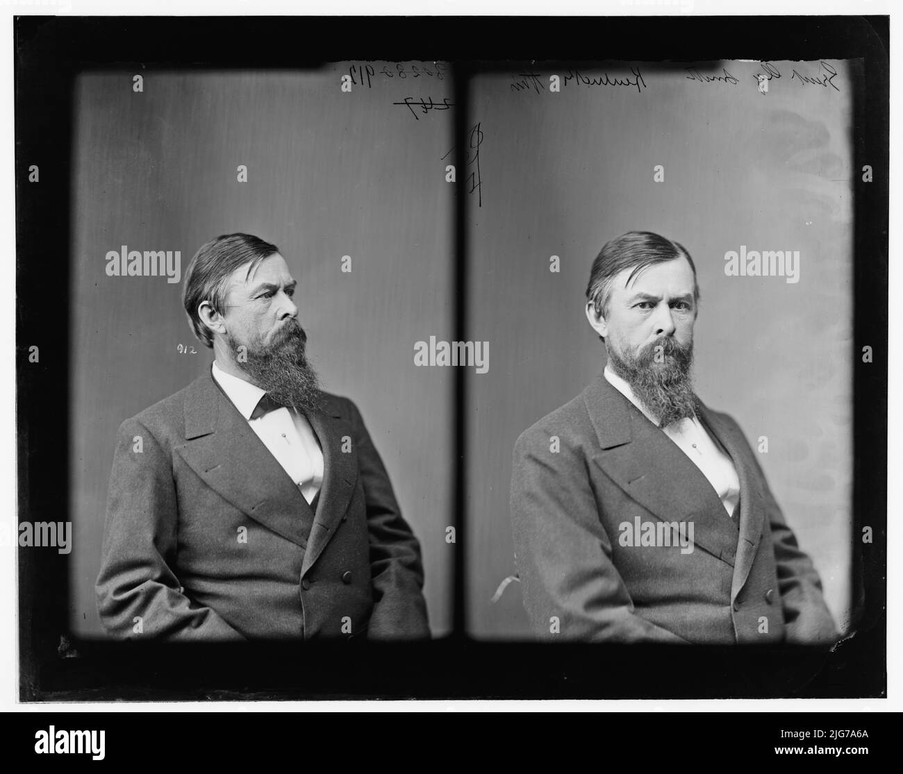 Green Clay Smith, du Kentucky, 1865-1880. Smith, l'honorable Green Clay de Ky., entre 1865 et 1880. 2nd l dans 1st Reg. Infos vol. Kentucky 9 juin 1846. Colonel du 4th Regt. Kentucky vol. Cavalry. 4 avril 1862. Maj. Général approuvé, 13 mars 1865. [Soldat, politicien et ministre baptiste : gouverneur territorial du Montana; deuxième lieutenant du Premier régiment d'infanterie volontaire du Kentucky pendant la guerre Mexico-américaine; colonel du quatrième régiment de la cavalerie volontaire du Kentucky pendant la guerre civile]. Banque D'Images