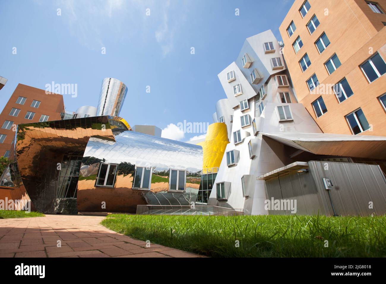 Photo en petit angle du centre Ray and Maria Stata du Massachusetts Institute of Technology Banque D'Images