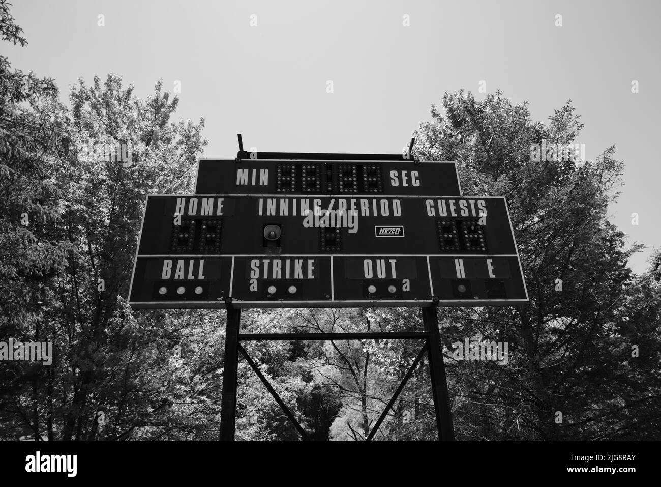 Une photo en niveaux de gris d'un tableau de bord de baseball à Huntingdon, Pennsylvanie Banque D'Images