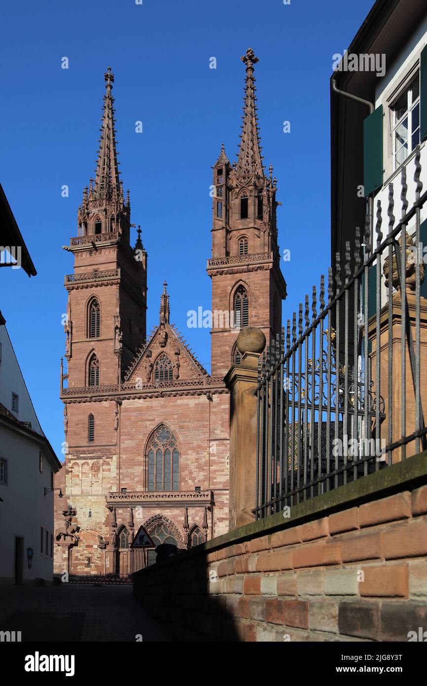 Suisse, Bâle, Münsterplatz, Cathédrale de Bâle, Cathédrale gothique Banque D'Images