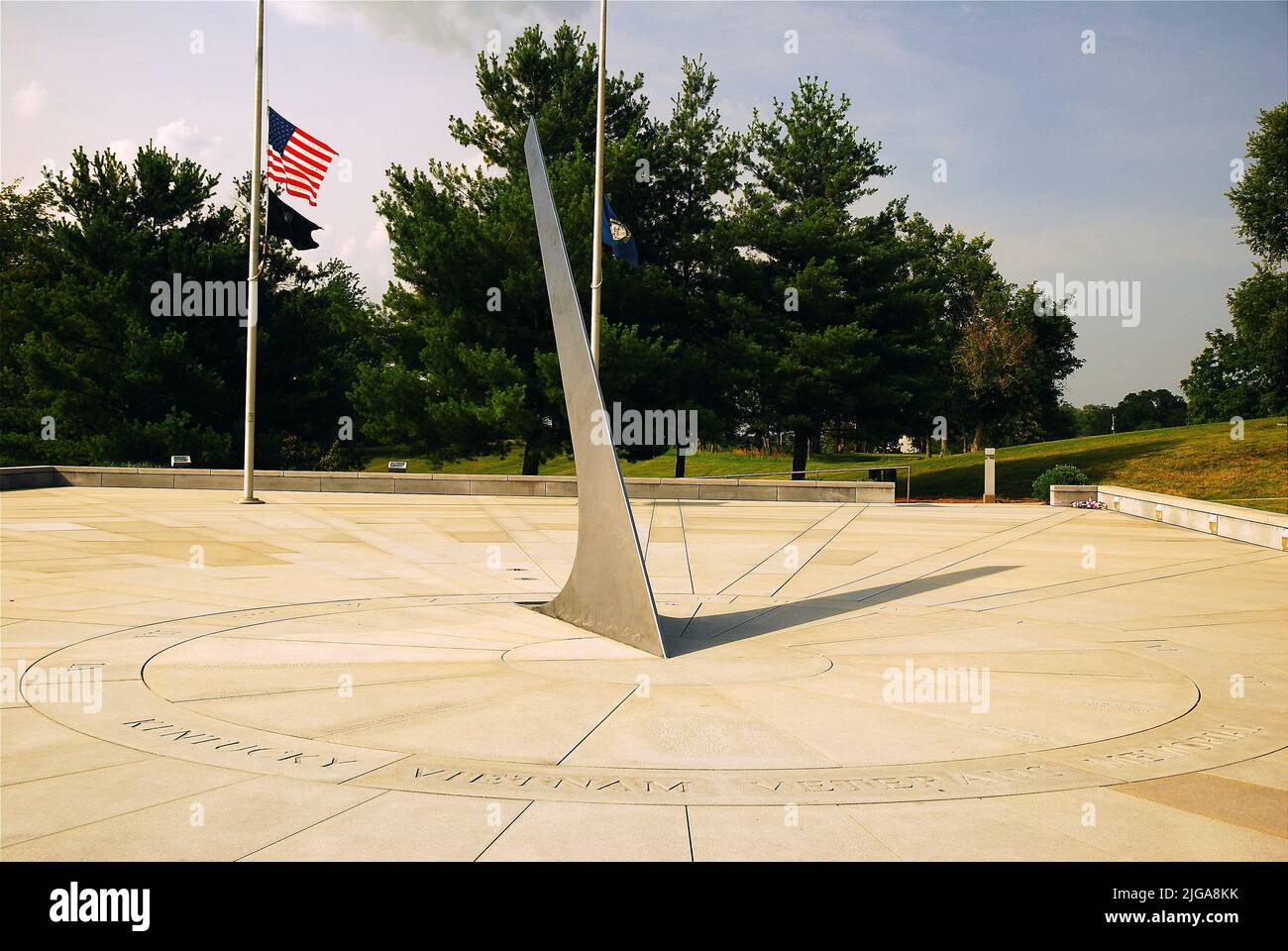 Le Vietnam Veterans Memorial, au Capitole de Frankfort, Kentucky est un cadran solaire qui touche le nom du soldat le jour où il a été tué Banque D'Images