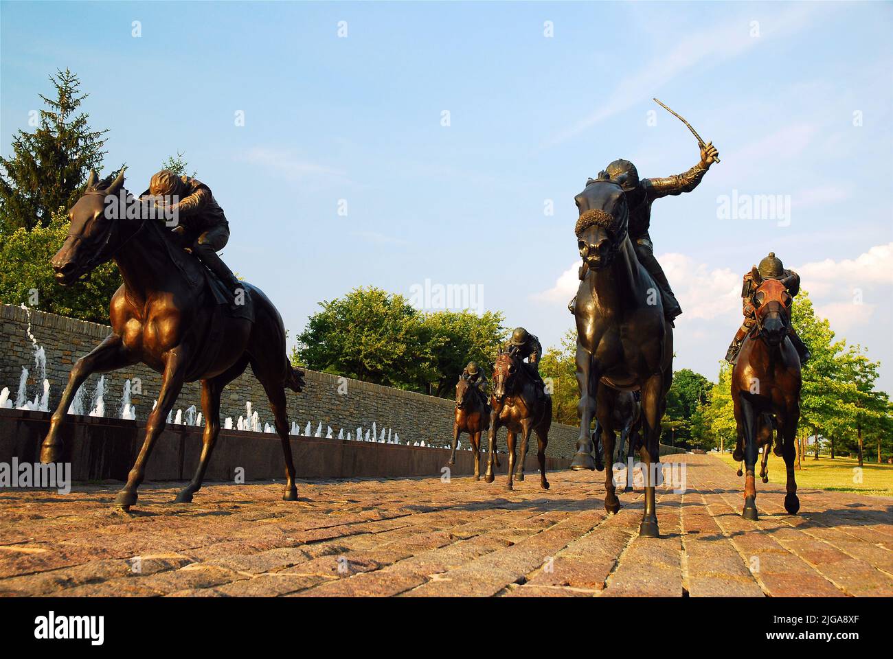 Les statues de Thoroughbred Park rendent hommage à l'héritage des courses hippiques de la région de Kentucky Blue Grass et de la ville de Lexington Banque D'Images