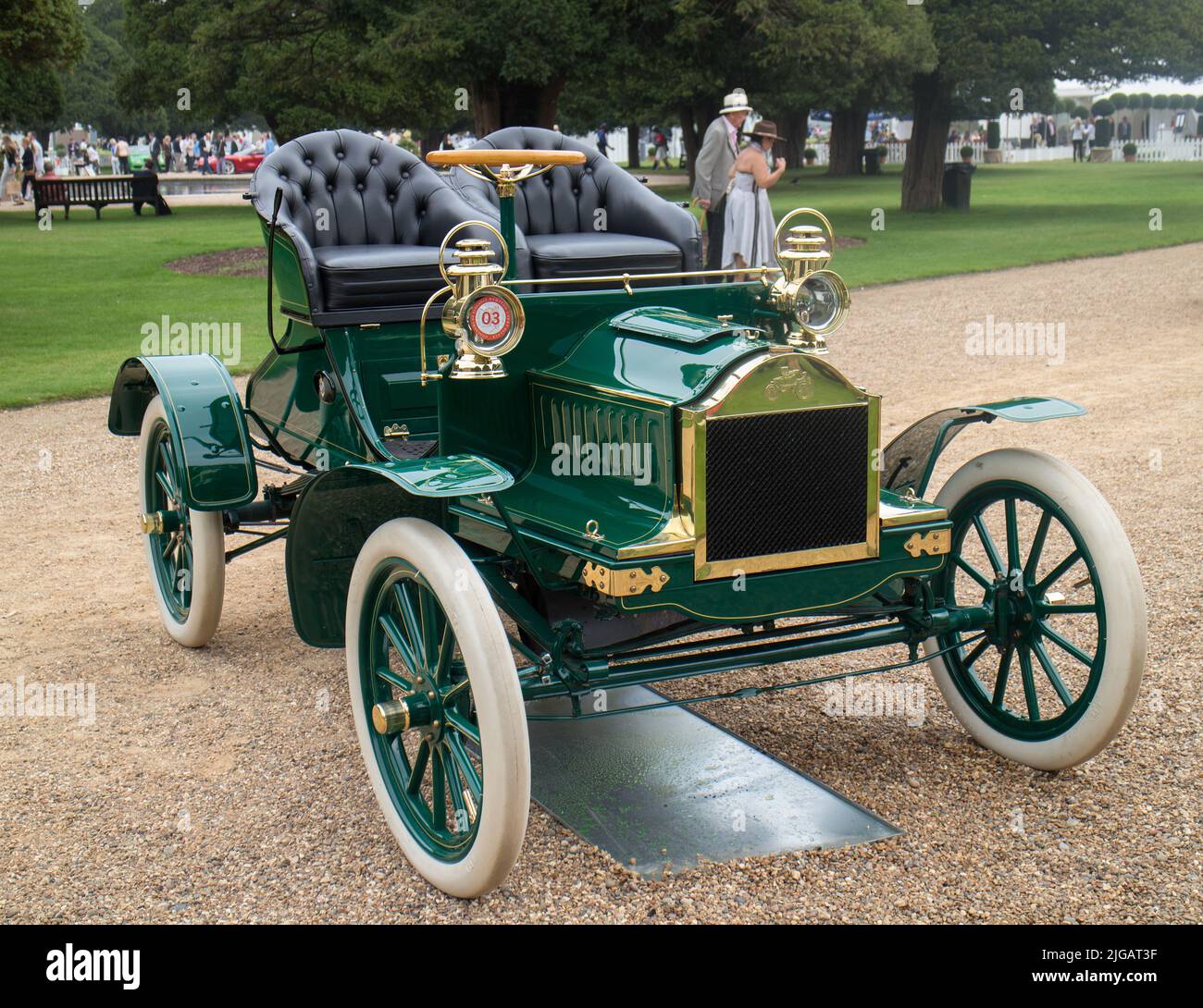 1904 Oldsmobile modèle N 'French Front' au cours de l'élégance 2014 au palais de Hampton court Banque D'Images