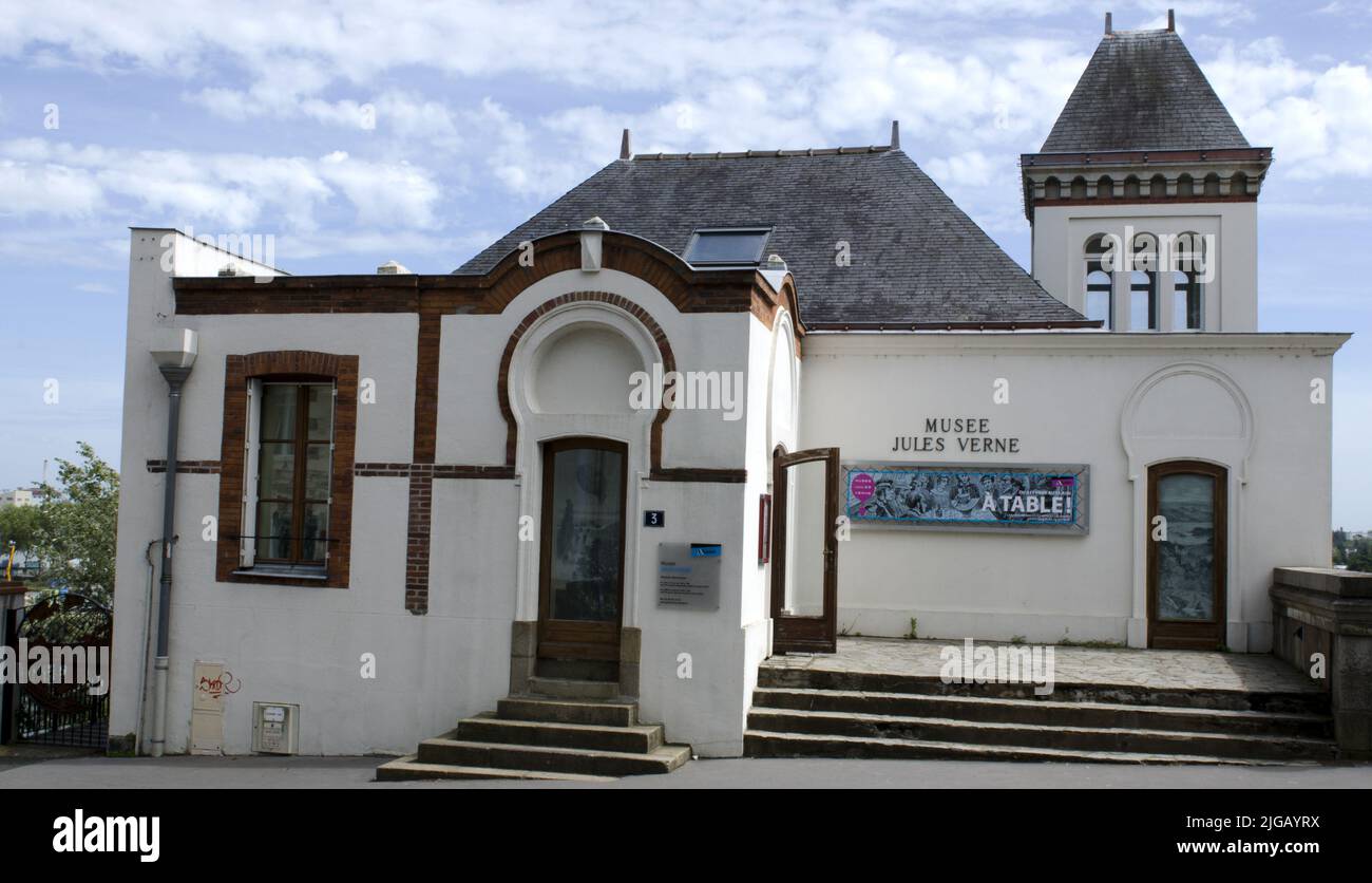 House of writer jules verne Banque de photographies et d’images à haute ...