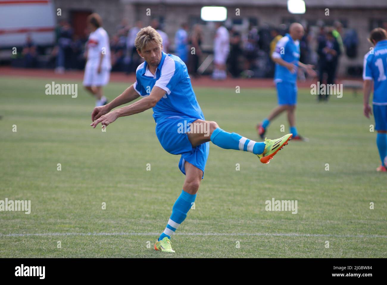 Saint-Pétersbourg, Russie. 08th juillet 2022. Anatoliy Tymoshchuk (No.44) de Zenit en action pendant le match de Paris des légendes entre Zenit Saint-Pétersbourg et Spartak Moscou au stade Petrovsky. Score final; Zenit 2:0 Spartak. Crédit : SOPA Images Limited/Alamy Live News Banque D'Images