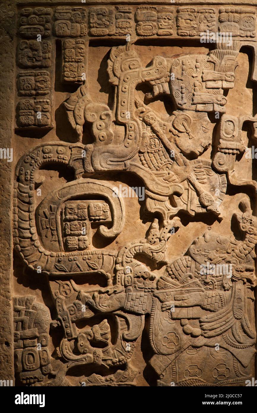 Frise murale au British Museum Photo Stock - Alamy