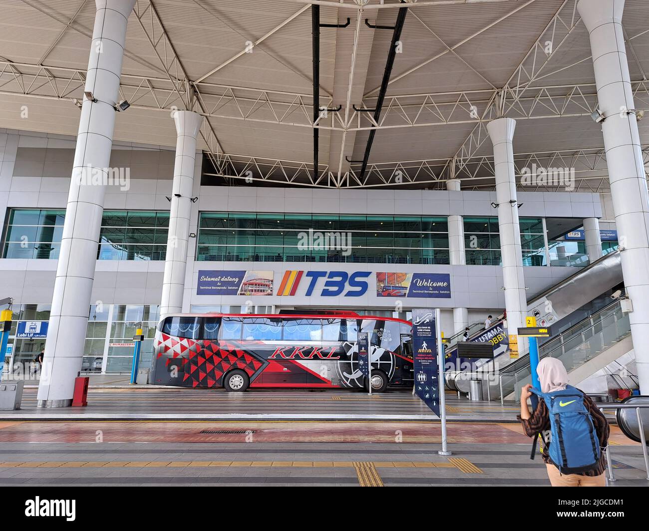 Terminal Bersepadu Selatan TBS, Bandar Tasek Selatan BTS. Gare routière de Kuala Lumpur. La plus grande gare routière de Malaisie Banque D'Images