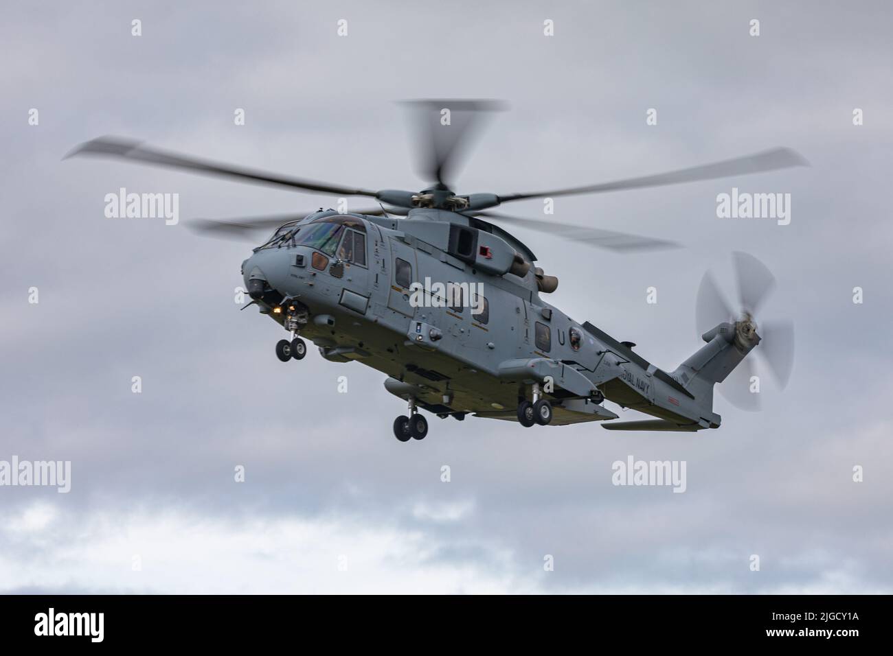 ZJ136 Merlin hélicoptère à la vallée de la RAF Banque D'Images