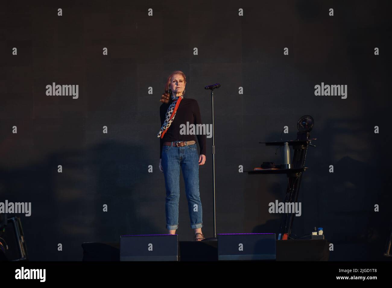 Lytham, Lancashire, Royaume-Uni. 9th juillet 2022. Alison Moyet chante en direct au Lytham Festival 9July 2022 crédit: Sharon Dobson/Alamy Live News Banque D'Images