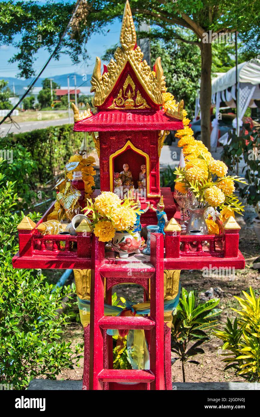 Maison Spirit dans un jardin d'une maison à LOM Sak, province de Phetchabun, Thaïlande Banque D'Images