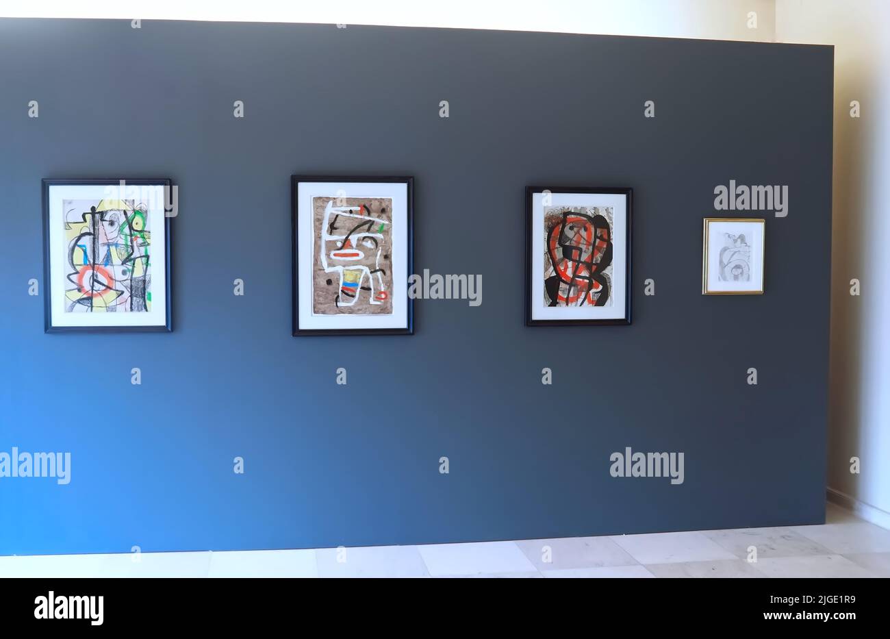 Intérieur du musée Serralves à Porto - exposition Joan Miro Banque D'Images