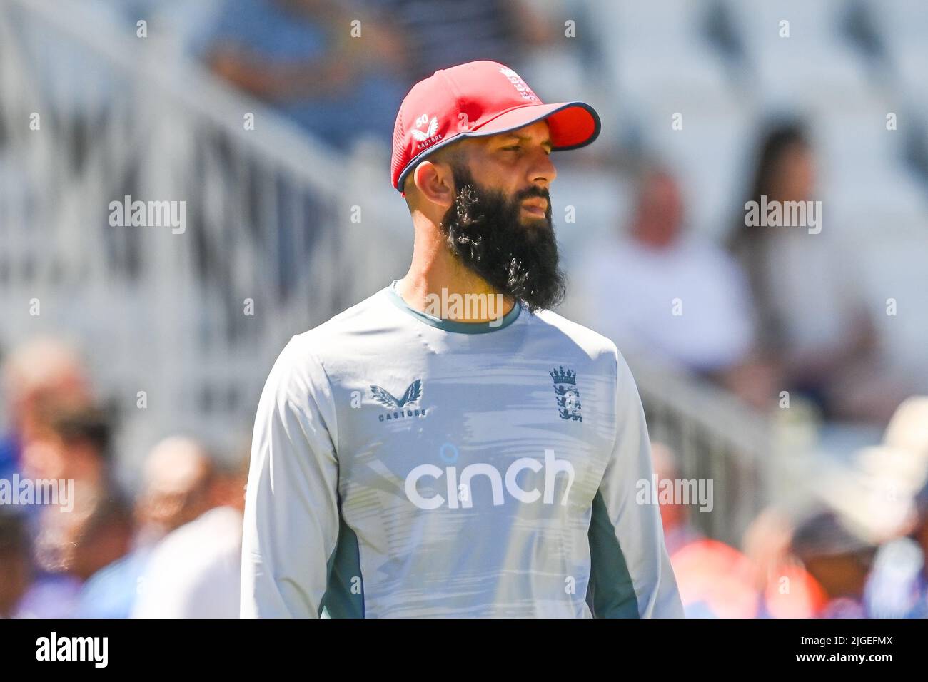 Moeen Ali d'Angleterre pendant l'échauffement avant le match dans, le 7/10/2022. (Photo de Craig Thomas/News Images/Sipa USA) crédit: SIPA USA/Alay Live News Banque D'Images