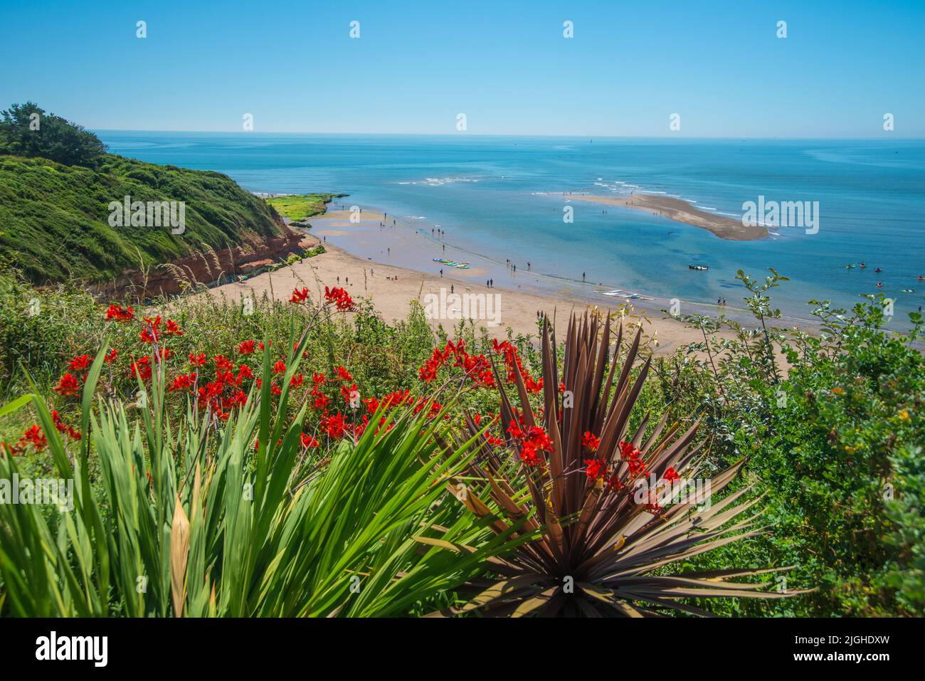 Vue vers l'est le long de la plage d'Exmouth depuis les sommets de la falaise, Devon, South West. Banque D'Images