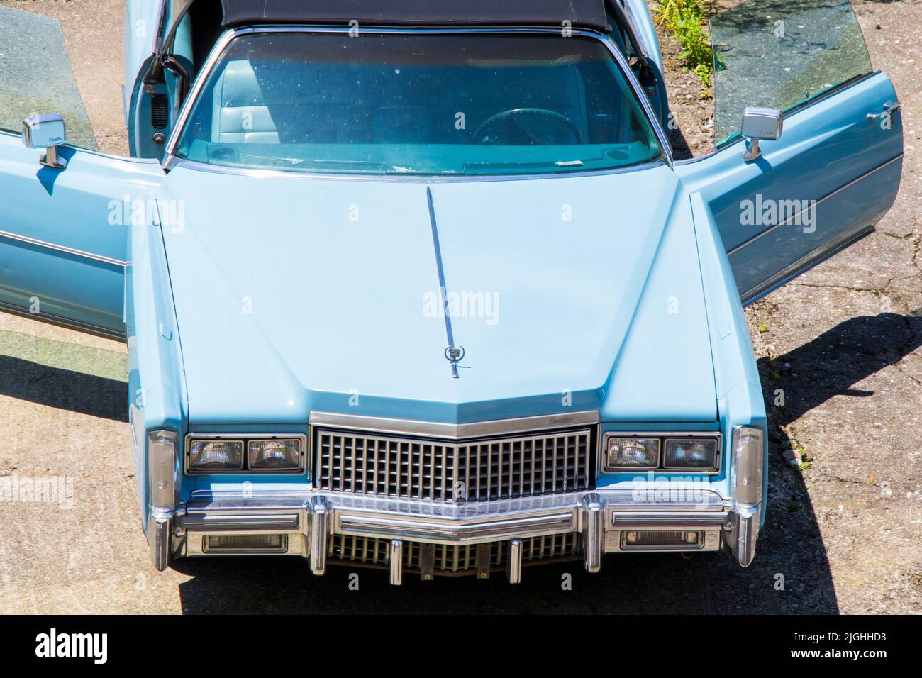 Batumi, Géorgie - 03 juillet 2022: Eldorado voiture d'époque cadillac Banque D'Images