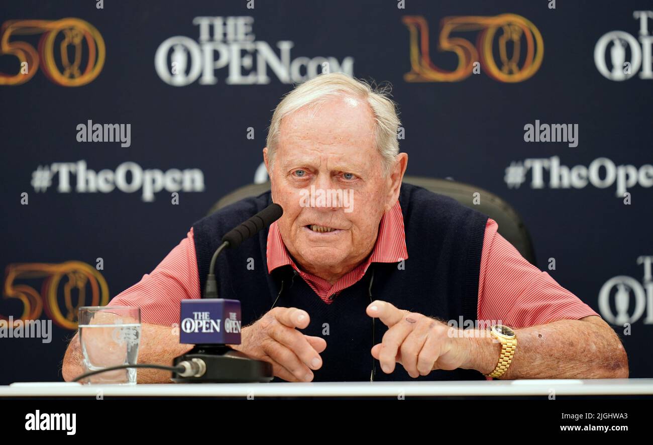 Jack Nicklaus lors d'une conférence de presse sur une journée d'entraînement au Old course, St Andrews. Date de la photo: Lundi 11 juillet 2022. Banque D'Images