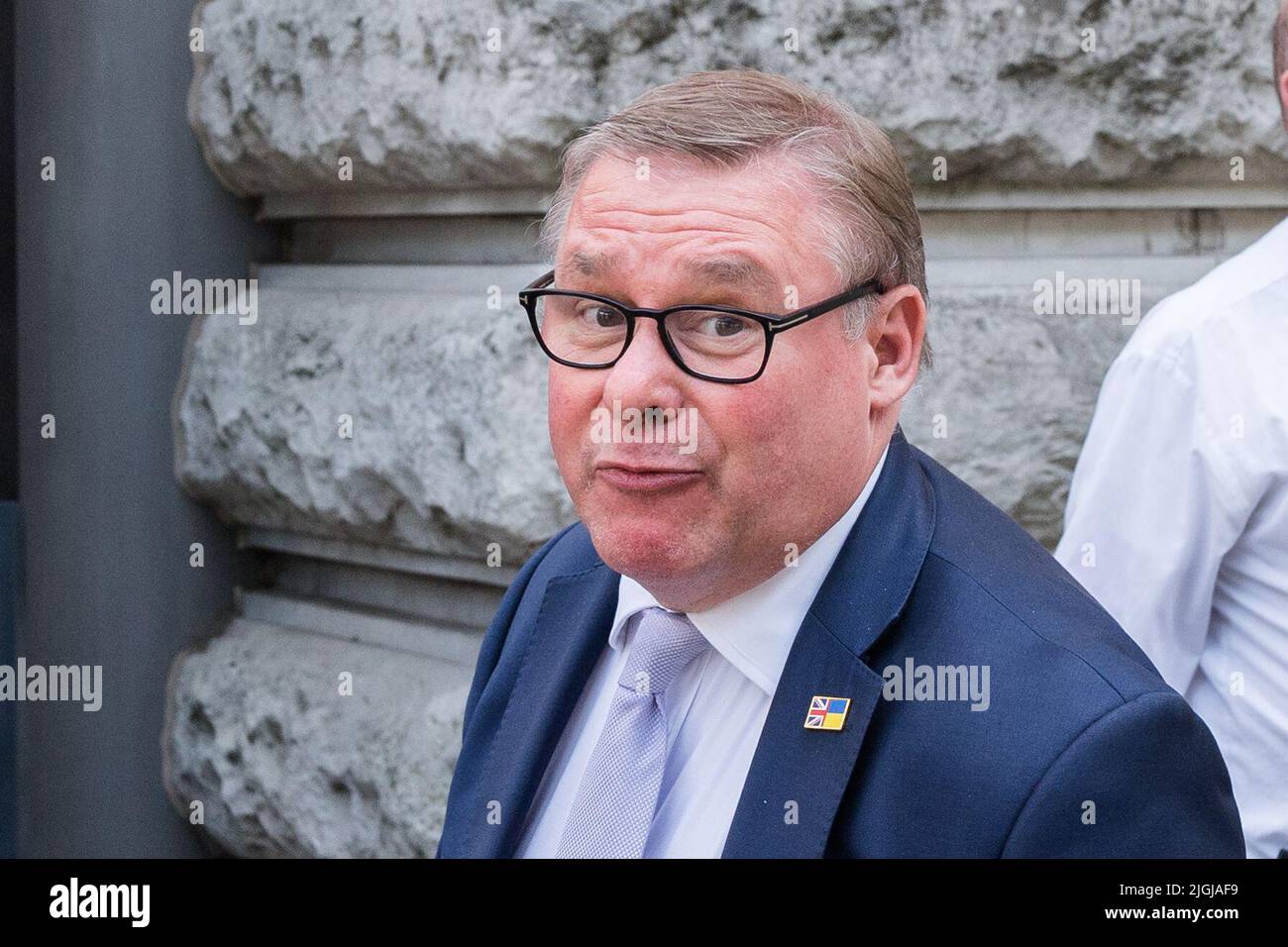 Londres, Royaume-Uni. 11th juillet 2022. Le député de Mark François arrive aux salles de guerre de Churchill à Westminster pour participer au dévoilement du manifeste de réduction d'impôt organisé par le groupe de campagne de la voie vers l'avant conservatrice. Le calendrier détaillé du concours pour trouver le successeur de Boris Johnson après sa démission en tant que chef du Parti conservateur sera fixé à la suite de l'élection d'un nouveau comité exécutif en 1922, lundi soir. Crédit: Wiktor Szymanowicz/Alamy Live News Banque D'Images