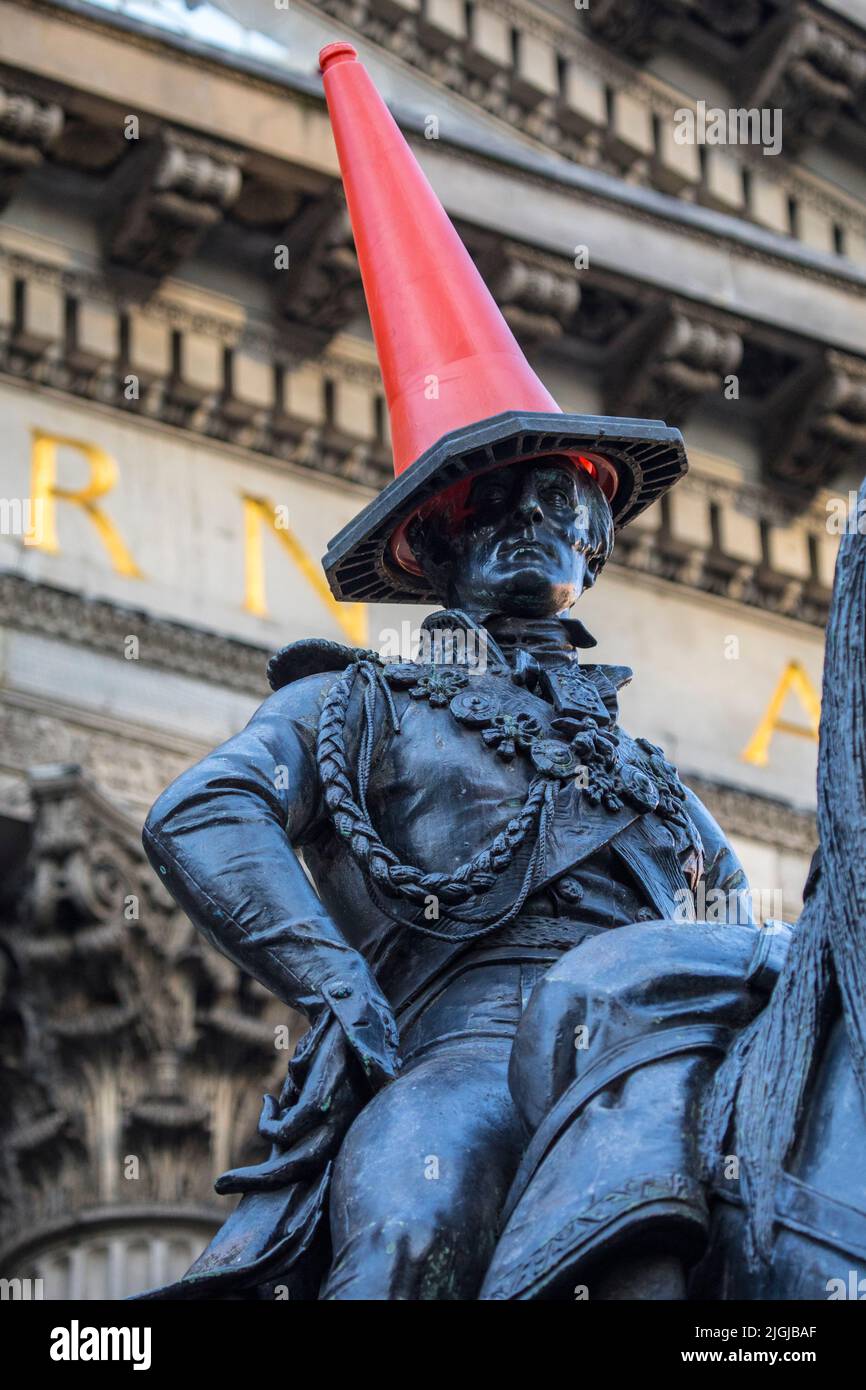 Glasgow, Écosse - 15 octobre 2021 : statue du duc de Wellington, située sur la place royale des échanges à Glasgow, Écosse. Il est généralement ca Banque D'Images