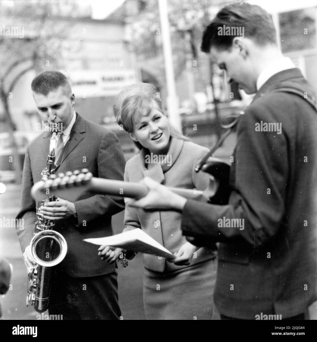 « Un après-midi à » le vert « en attente d'enregistrement radio ». Banque D'Images