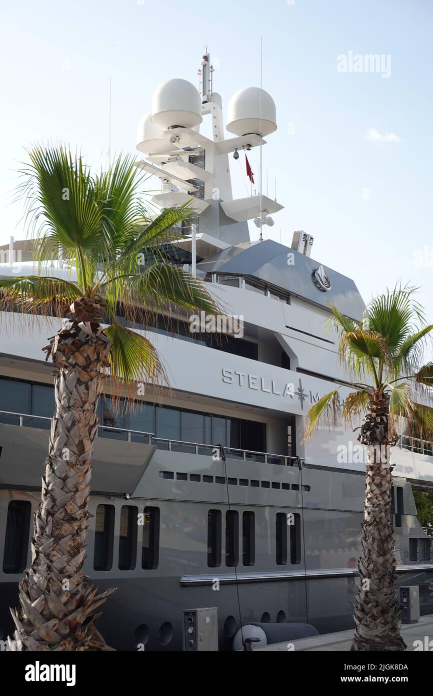 Stella Maris super yacht amarré à la marina de Barcelone Banque D'Images