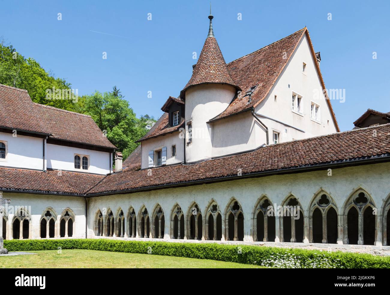 Cloître de la Collégiale de Saint Ursanne à Saint Ursanne médiévale, Suisse Banque D'Images